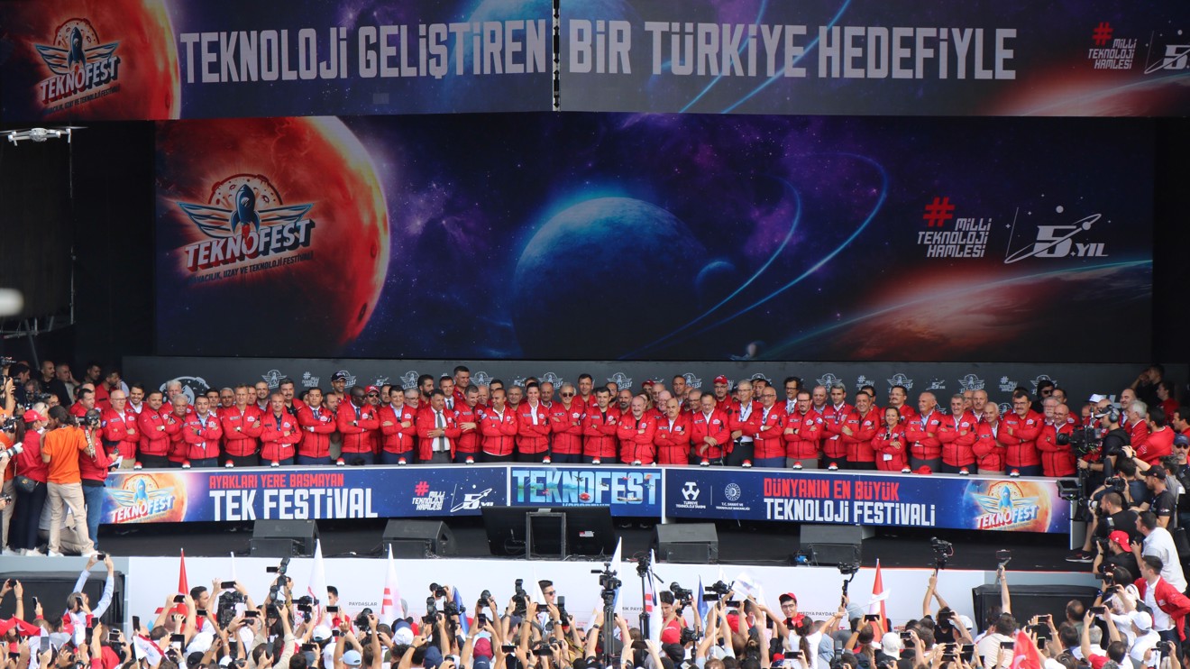 Rektör Aksoy, finale kalan takımlarla Samsun’da bir araya geldi